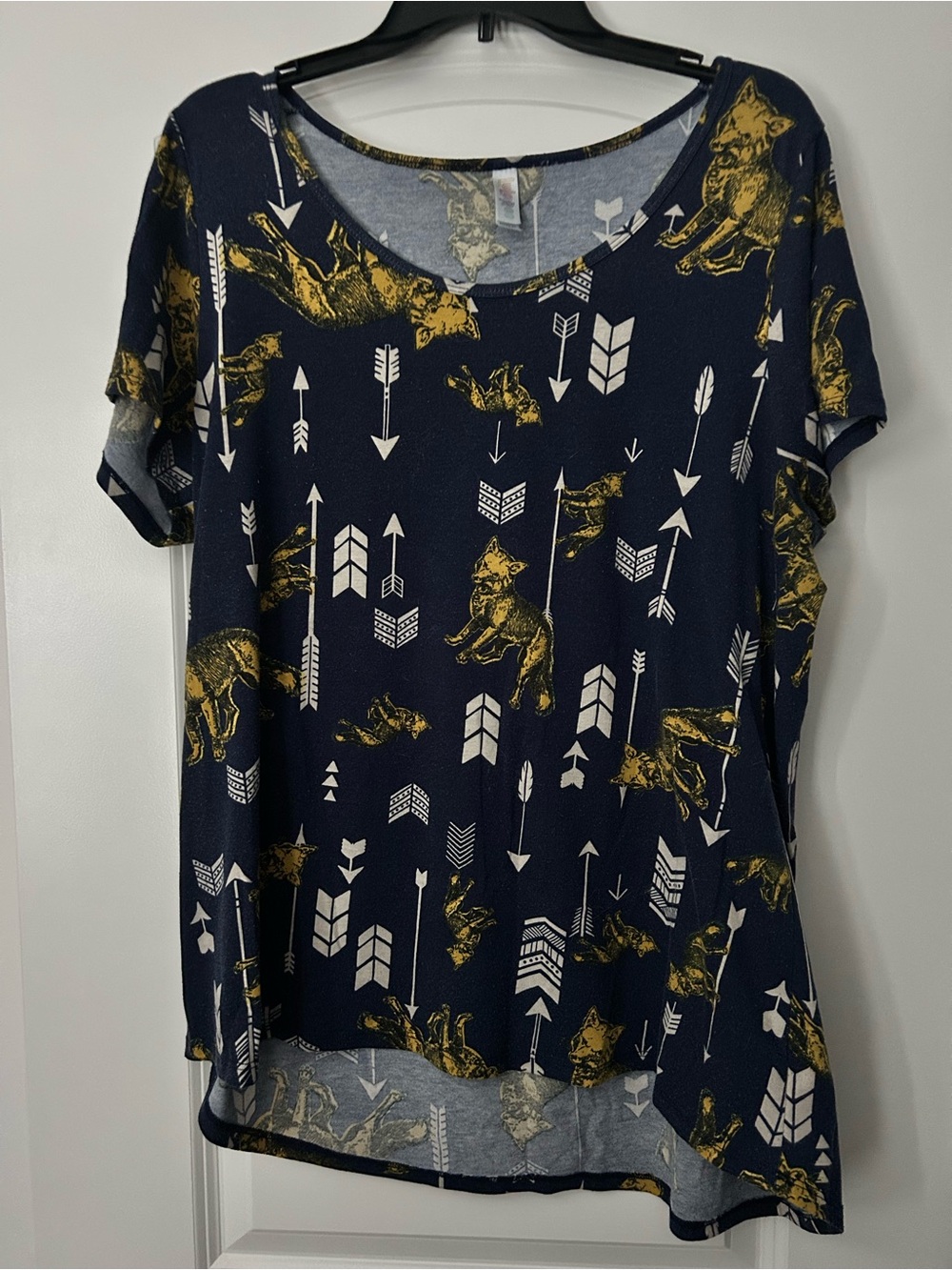 LuLaRoe Navy Short Sleeve Top with Mustard Fox & White Arrow Print